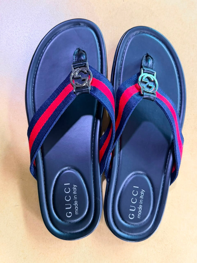 GUCCI THONG SANDALS